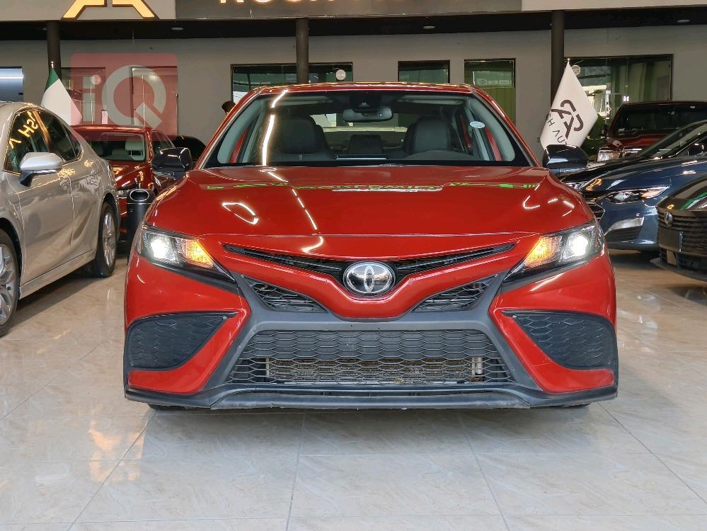 تۆیۆتا کامری